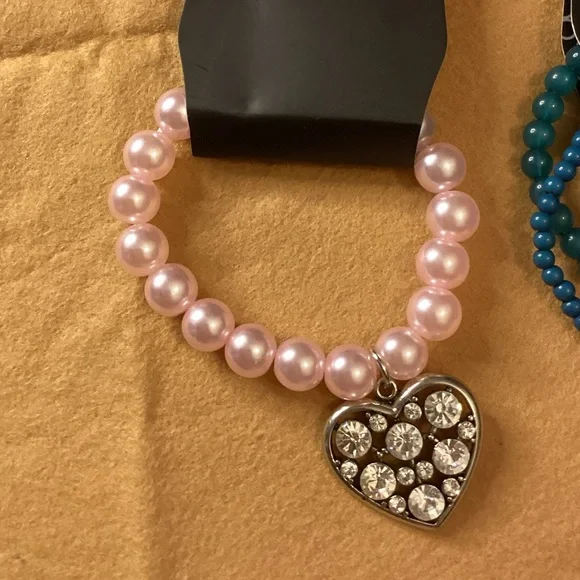 NWT paparazzi Bracelet bundle - Picture 2 of 3
